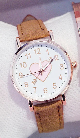 New Cute Heart-shaped Dial Watch for women