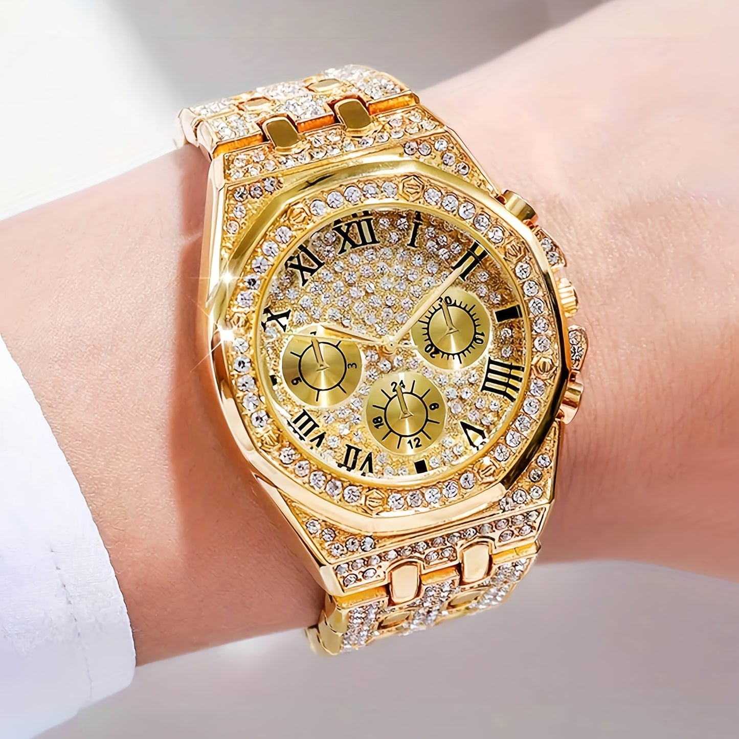 Ladies' Fashionable  Luxury Watch with Rhinestones Present for Mom.